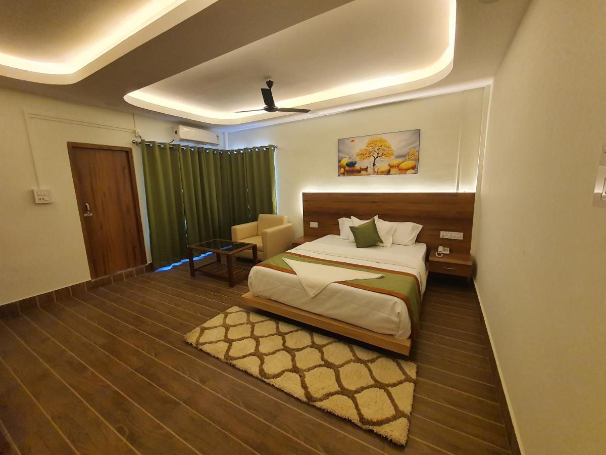 Hotel Deo Volente Sivasagar Ngoại thất bức ảnh
